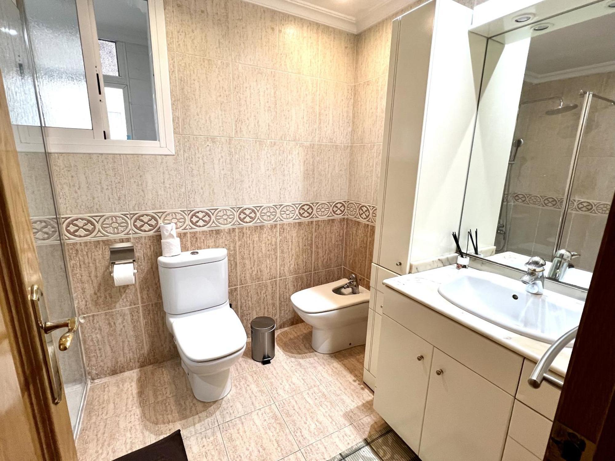 Moderno Y Acogedor Apartamento Para 6 Personas Βαλένθια Εξωτερικό φωτογραφία